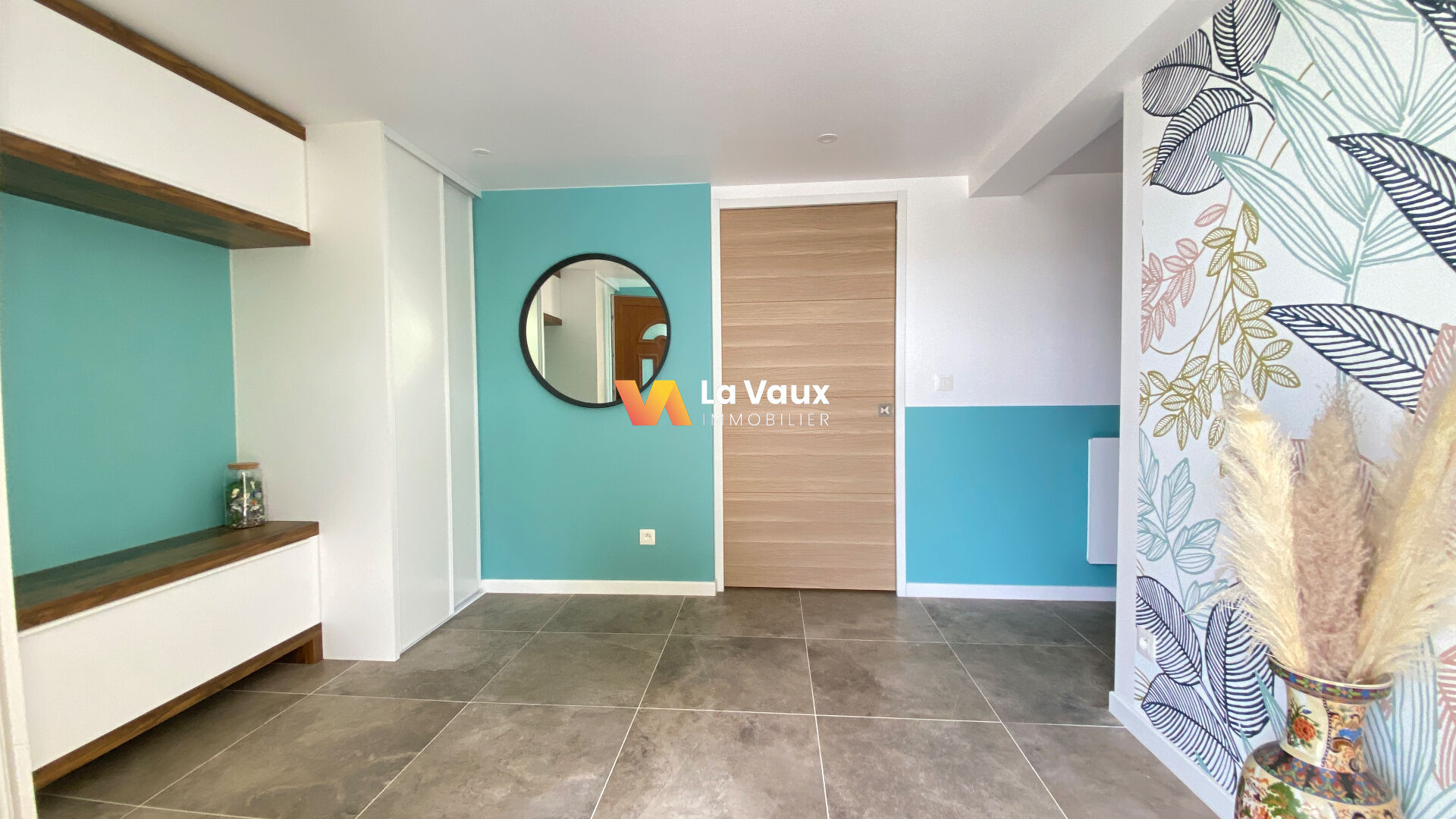 Photo Bouxieres-Aux-Dames, à vendre : superbe maison rénovée de 132m², 4 chambres, dans un quartier résidentiel calme et agréable, proche des commodités. image 3/6