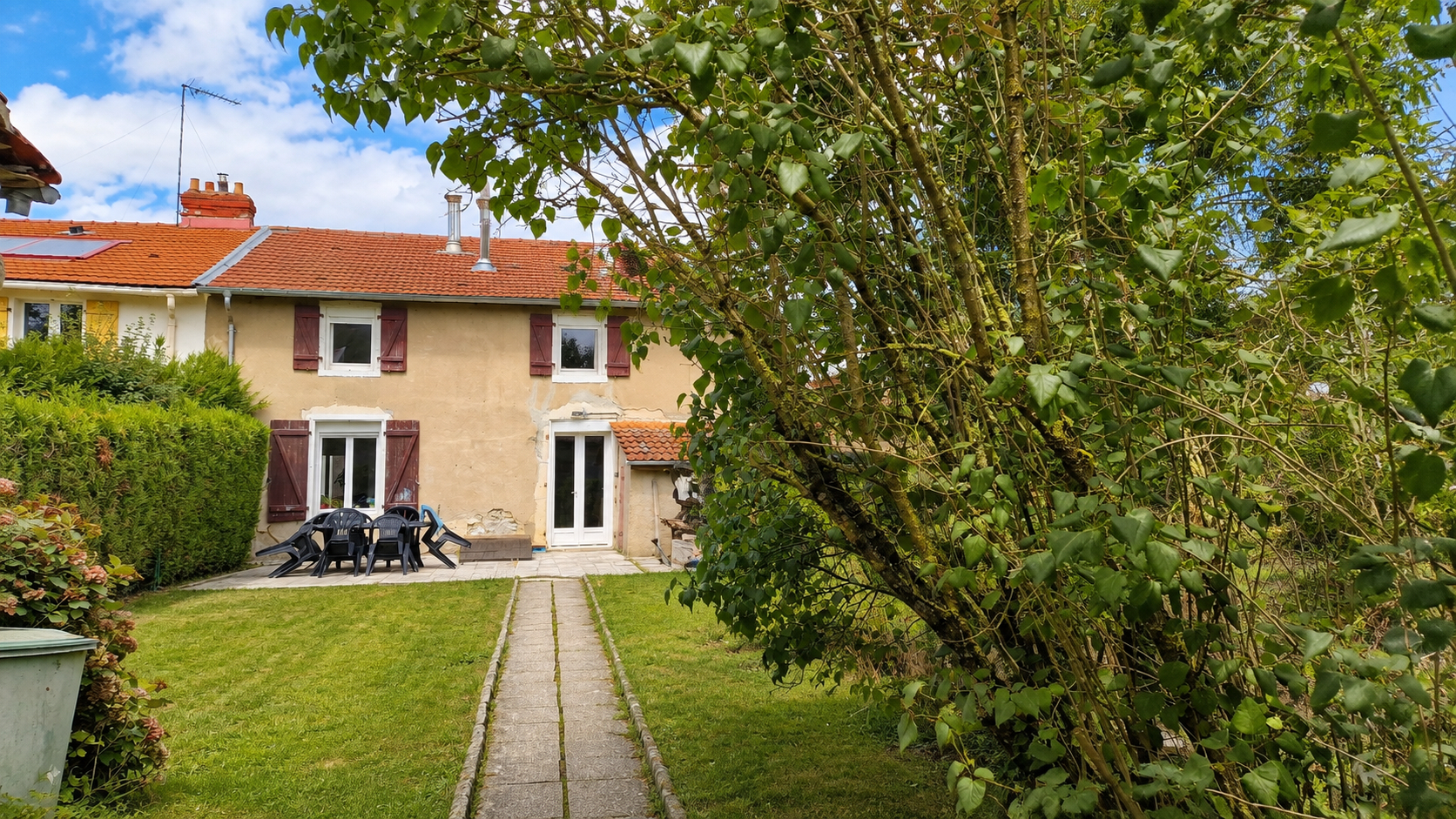 AU COEUR DU SAINTOIS