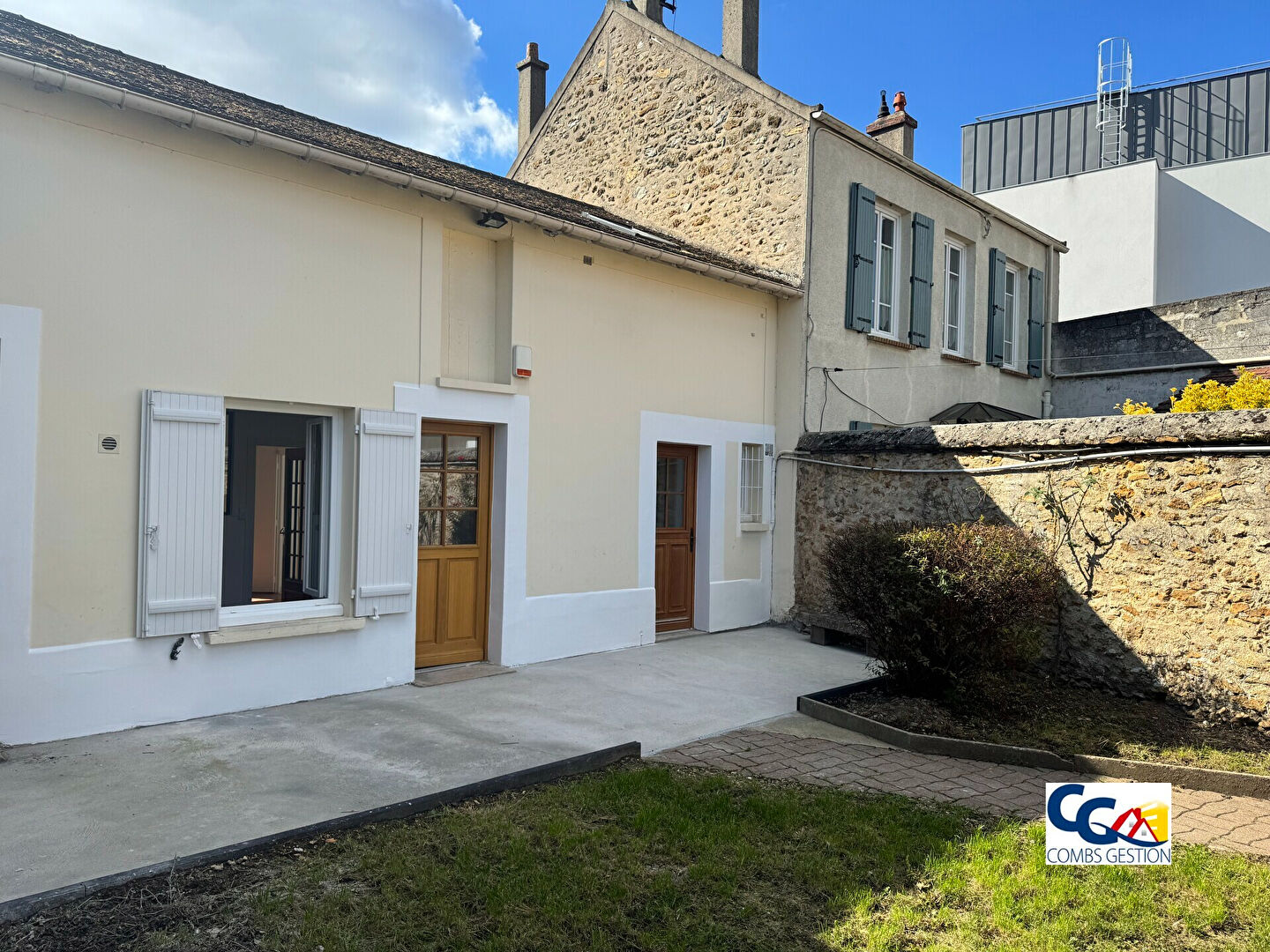 Agence immobilière de La Vitrine de l'Immobilier Combs-la-ville