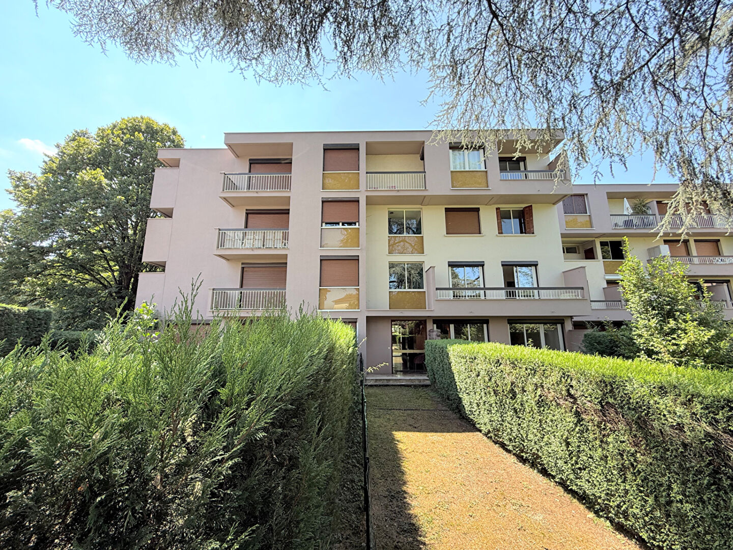 Agence immobilière de LB IMMOBILIER Pau