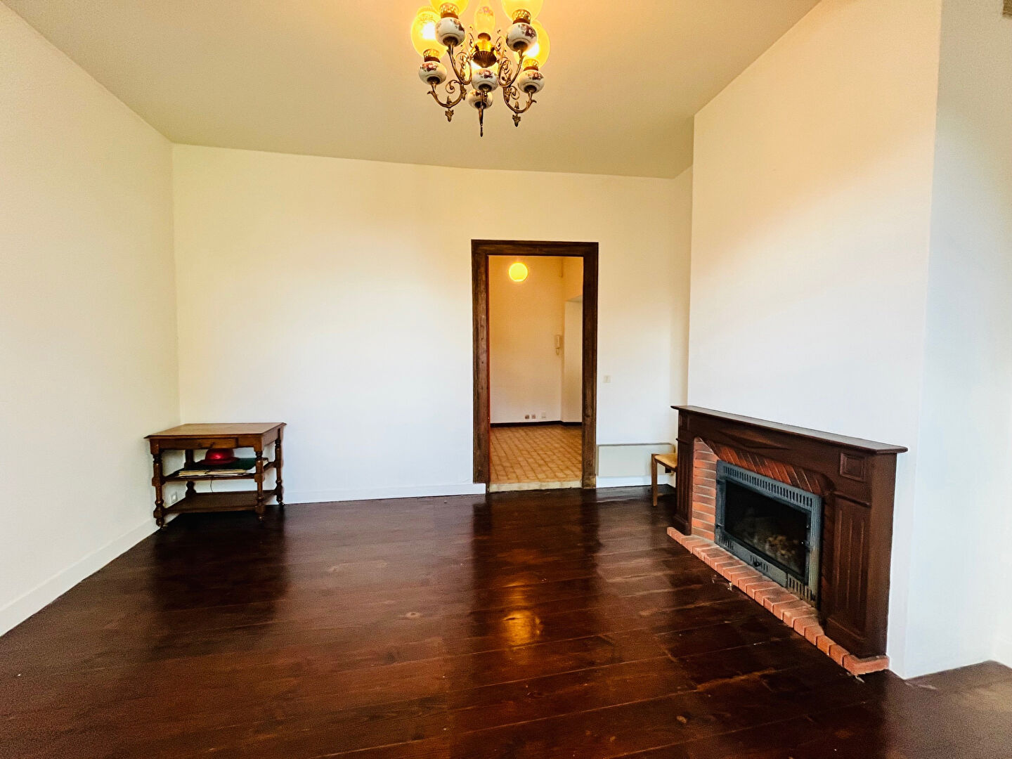 Appartement 3 pièces 68.25 m² au centre ville de Pau.