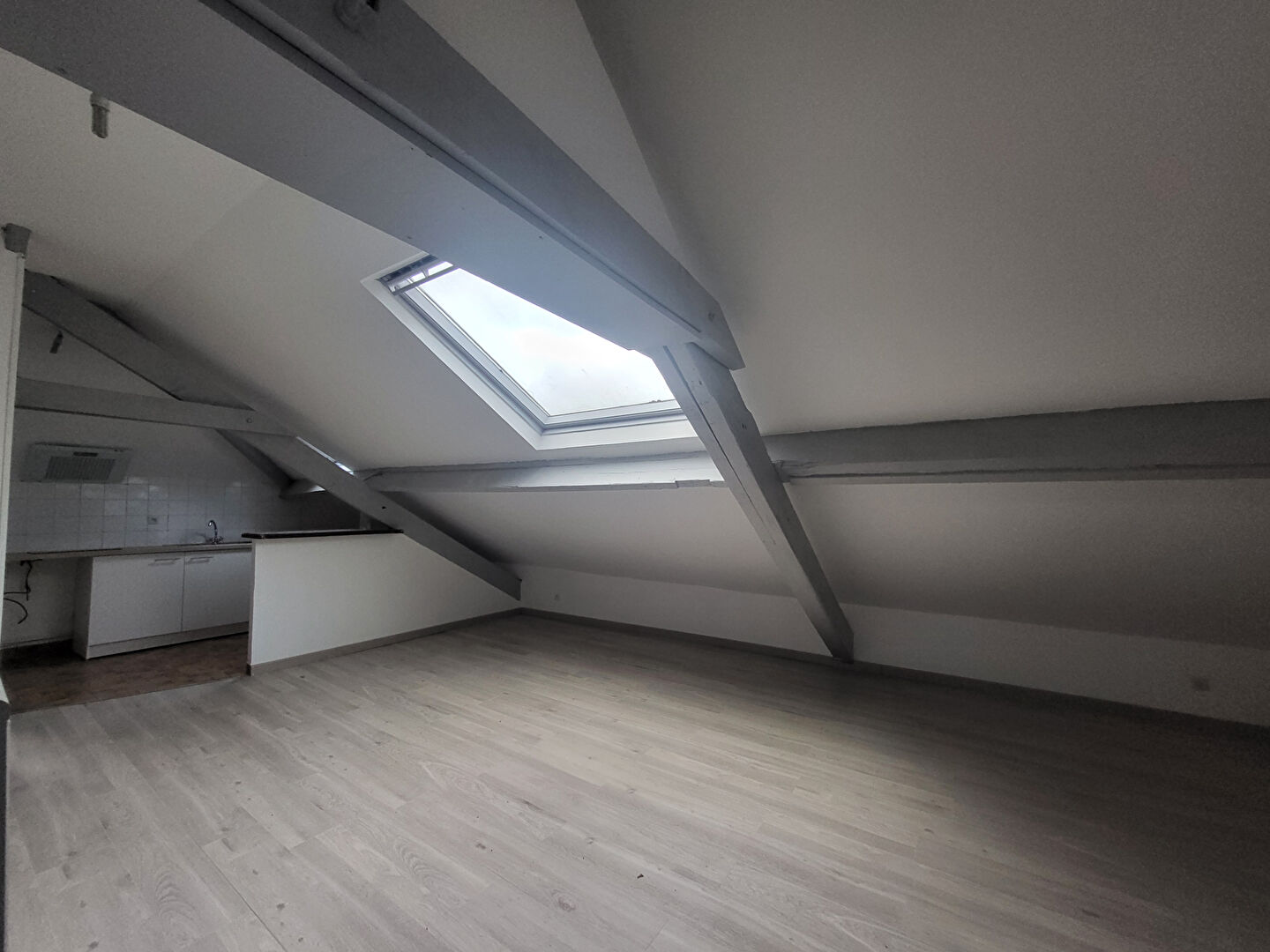 Photo Appartement Villemomble 3 pièce(s) 44.97 m2 image 2/5