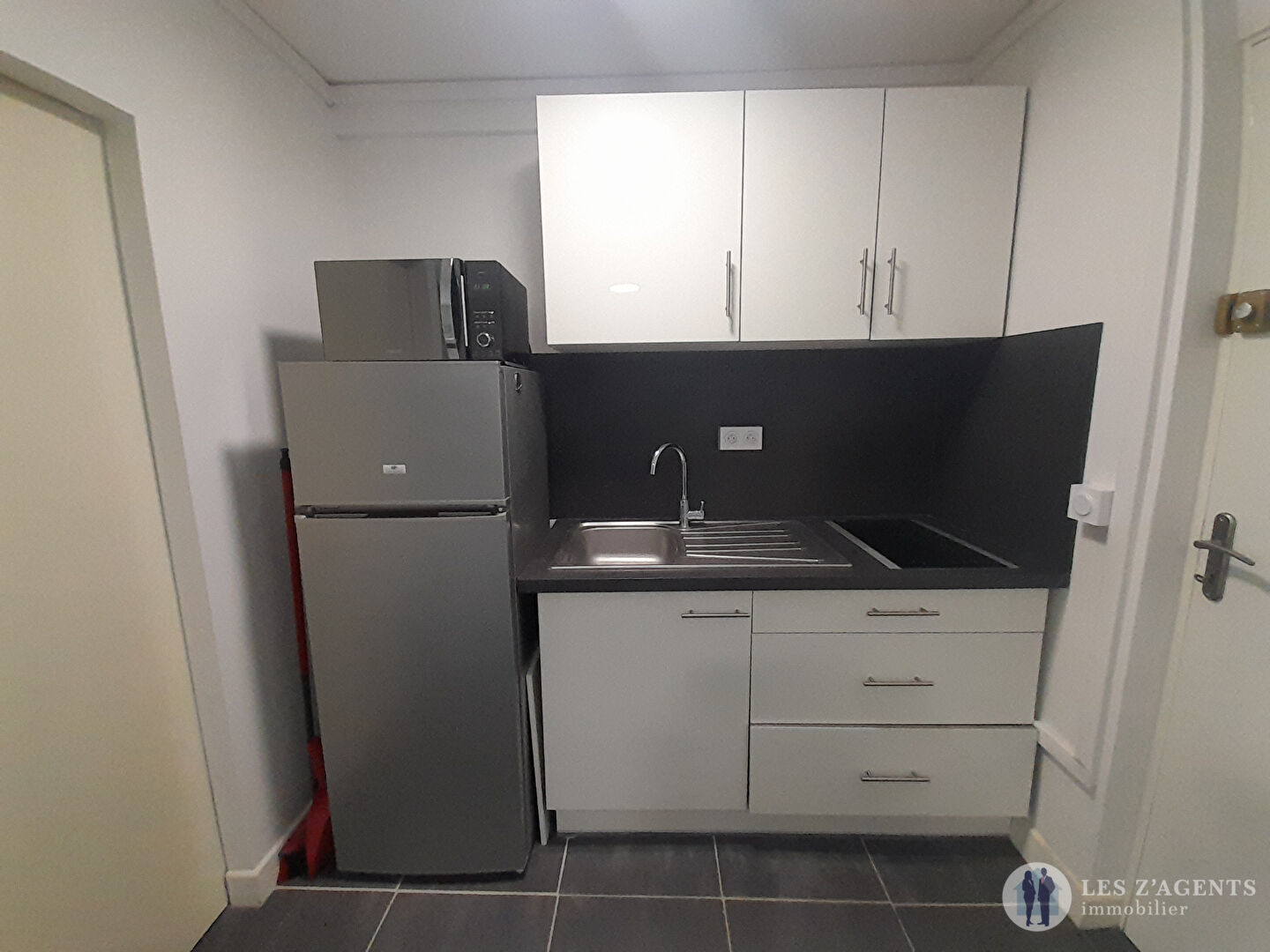 Photo Appartement Meublé Grenoble T1 image 3/6