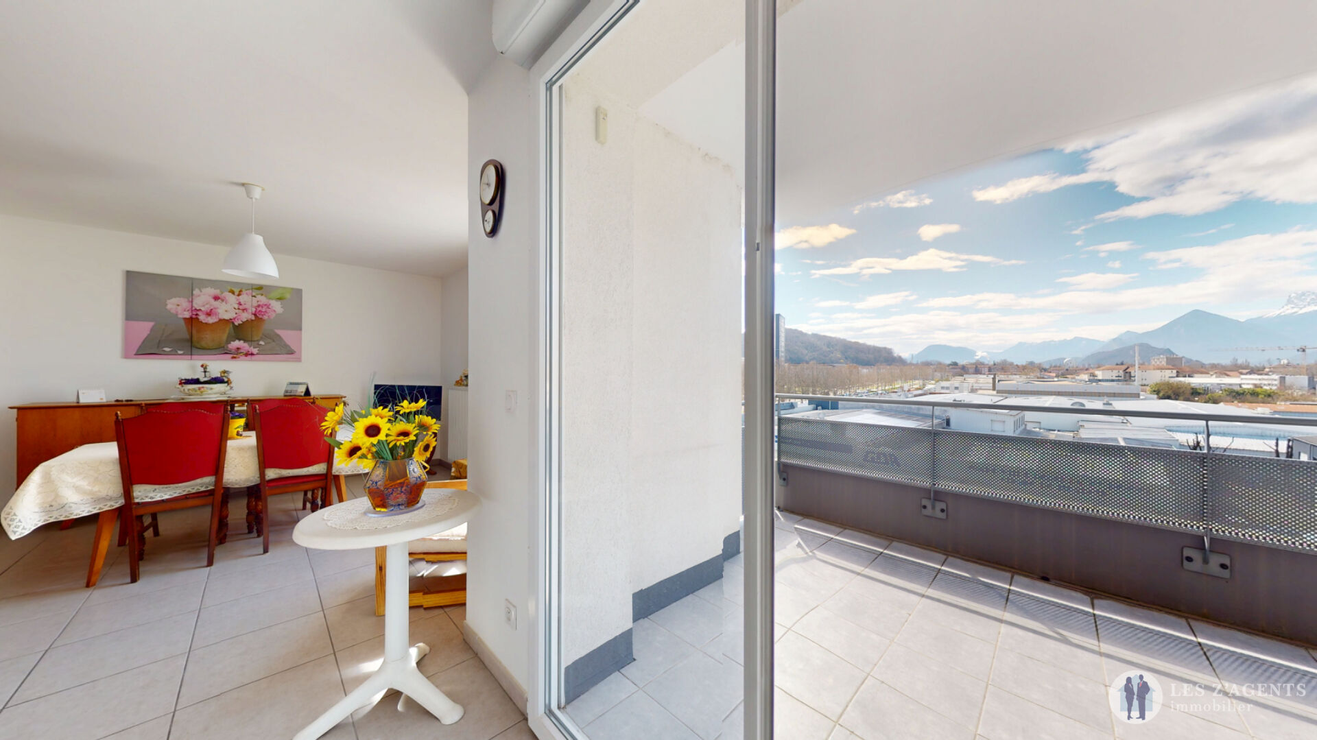 Photo Appartement T3 de 65m² à ECHIROLLES + garage image 2/6