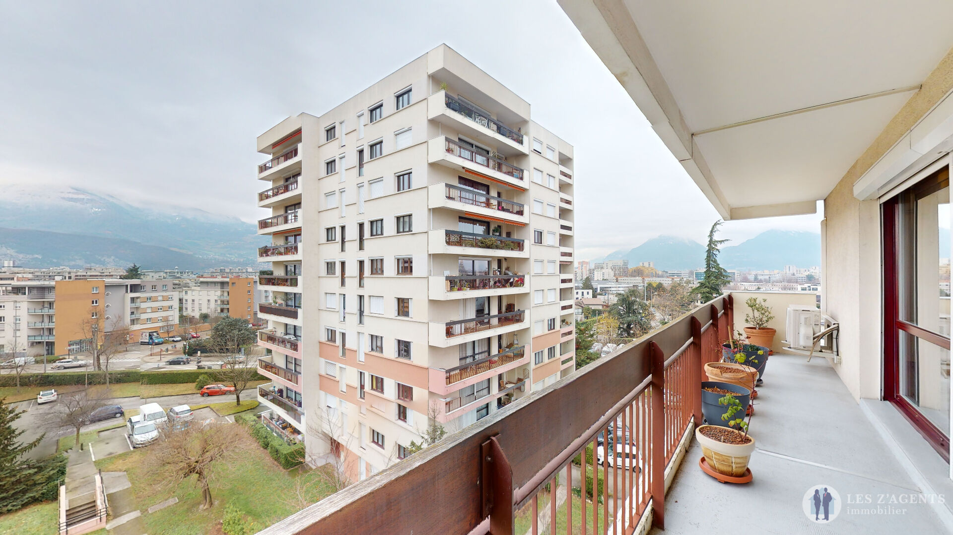 Photo Appartement  5 pièce(s) 95m²  RESIDENCE DU CHÂTEAU image 6/6