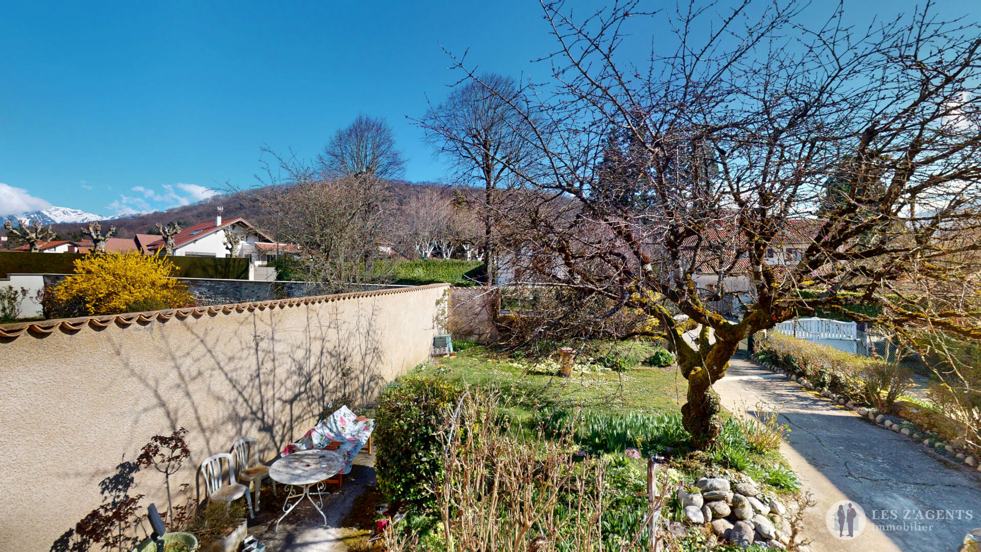 Photo Maison familiale de 108m² carrez, 4 chambres avec jardin de 664m² - Champagnier, le Bourg image 2/6