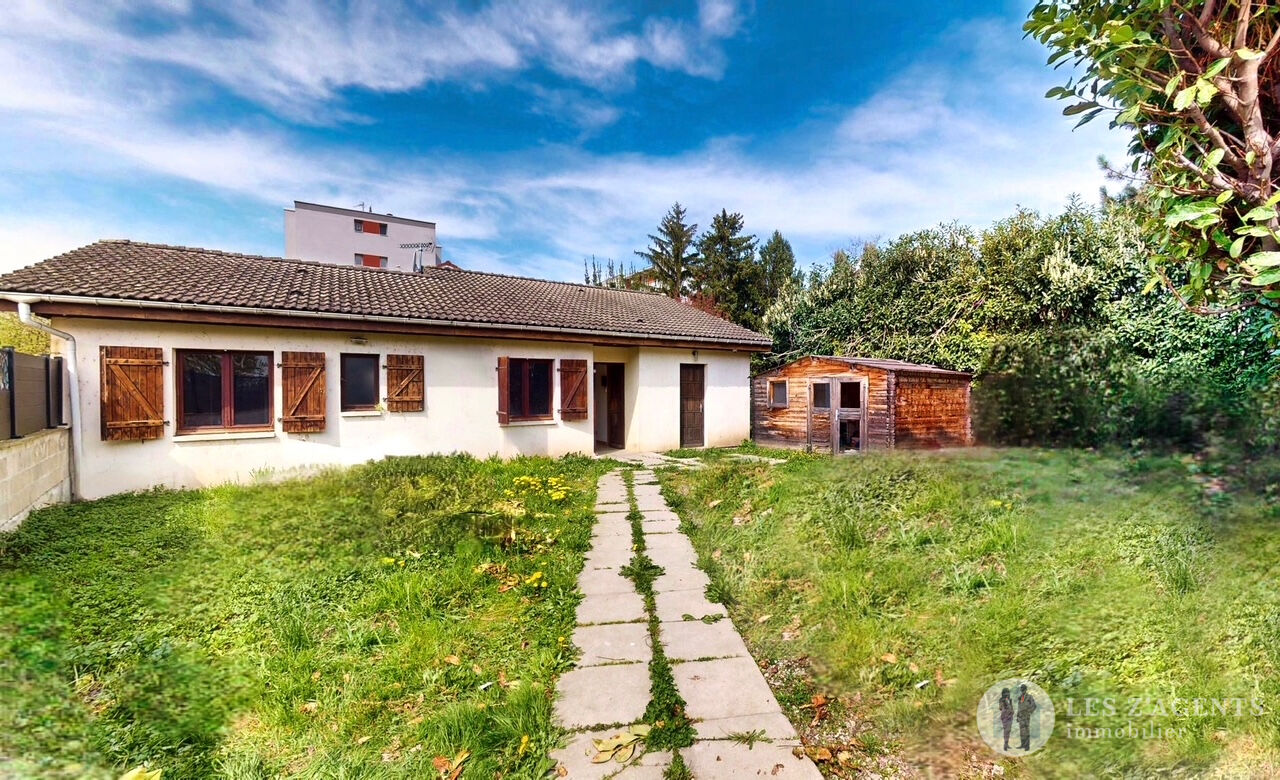 Photo MAISON T5 PLAIN PIEDS ET JARDIN 404m² image 2/6