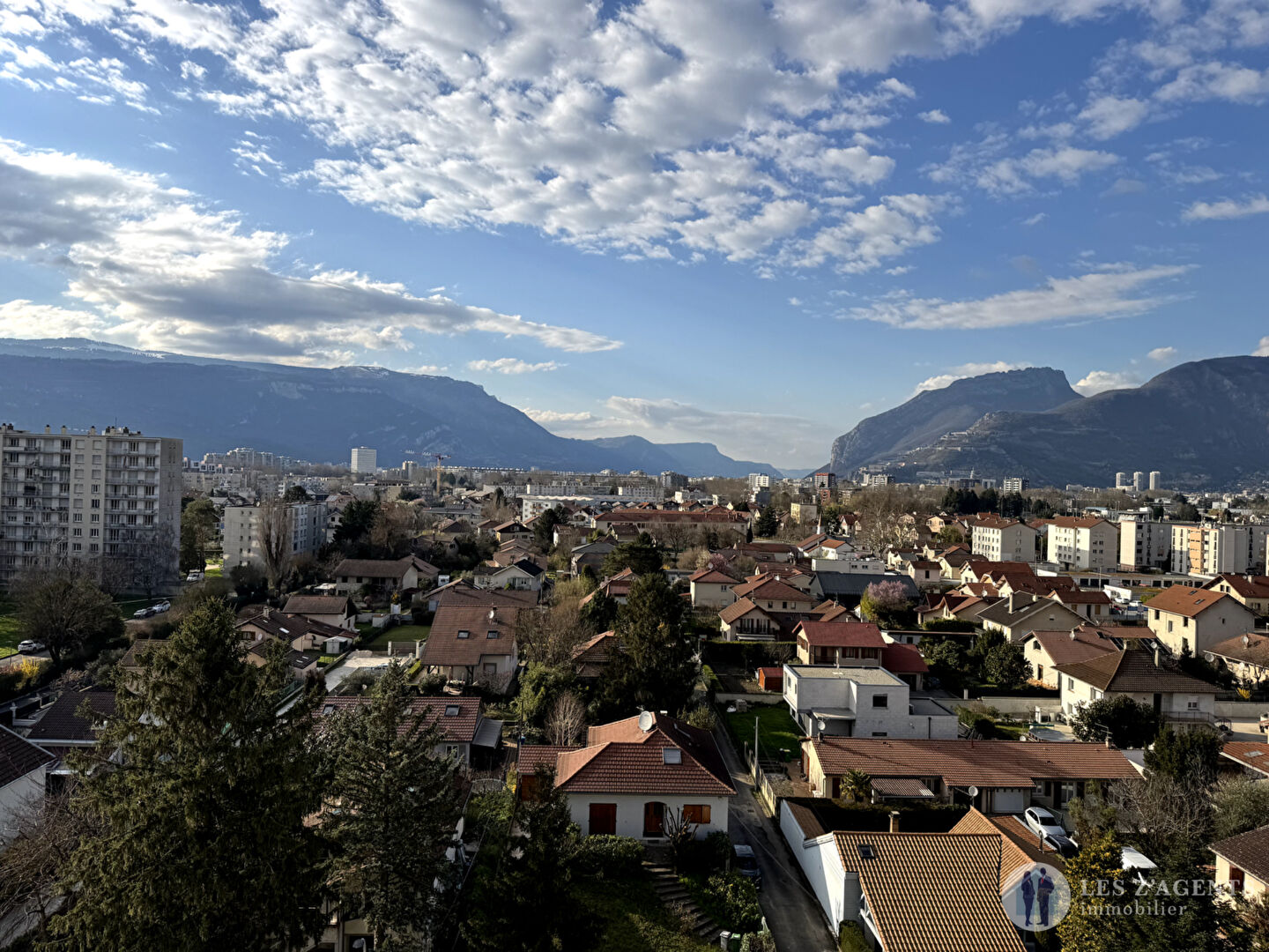 Appartement Saint Martin D'hères  3 pièce(s)