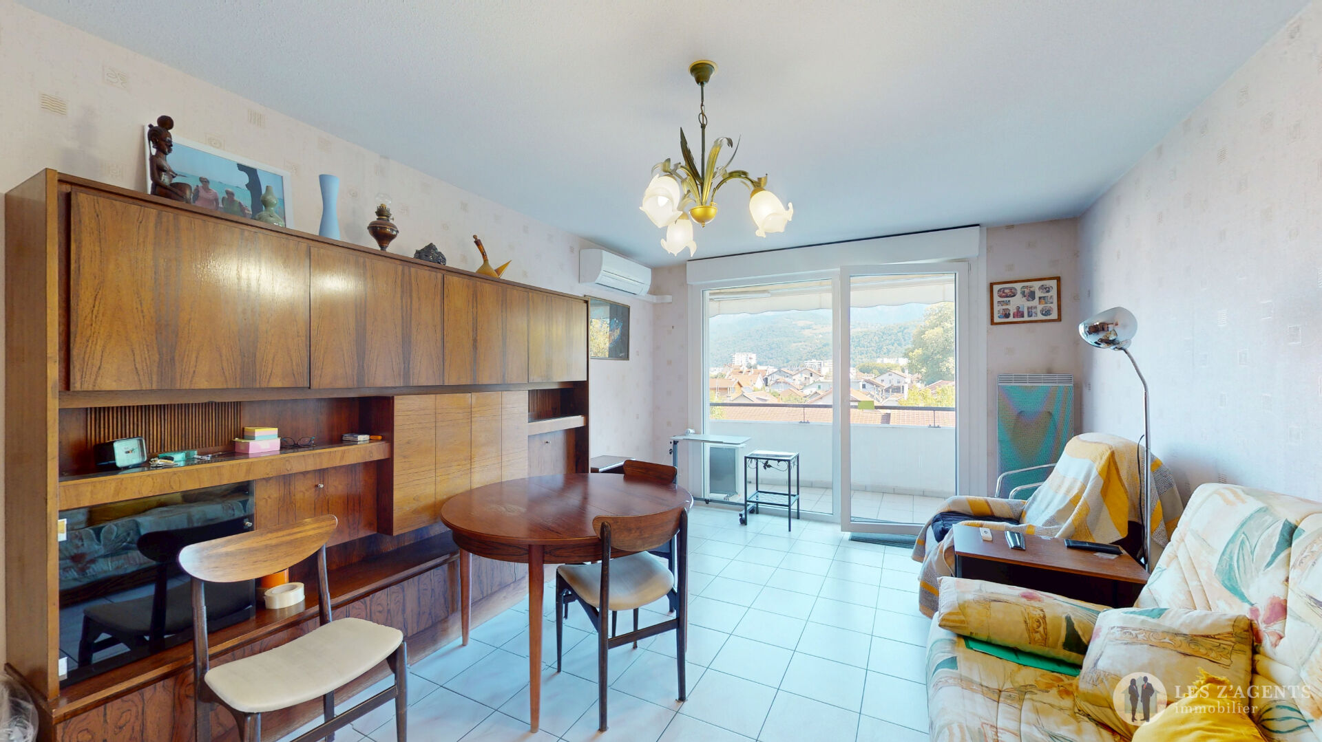 Appartement Saint Martin D Heres 2 pièces avec place de parking et terrasse