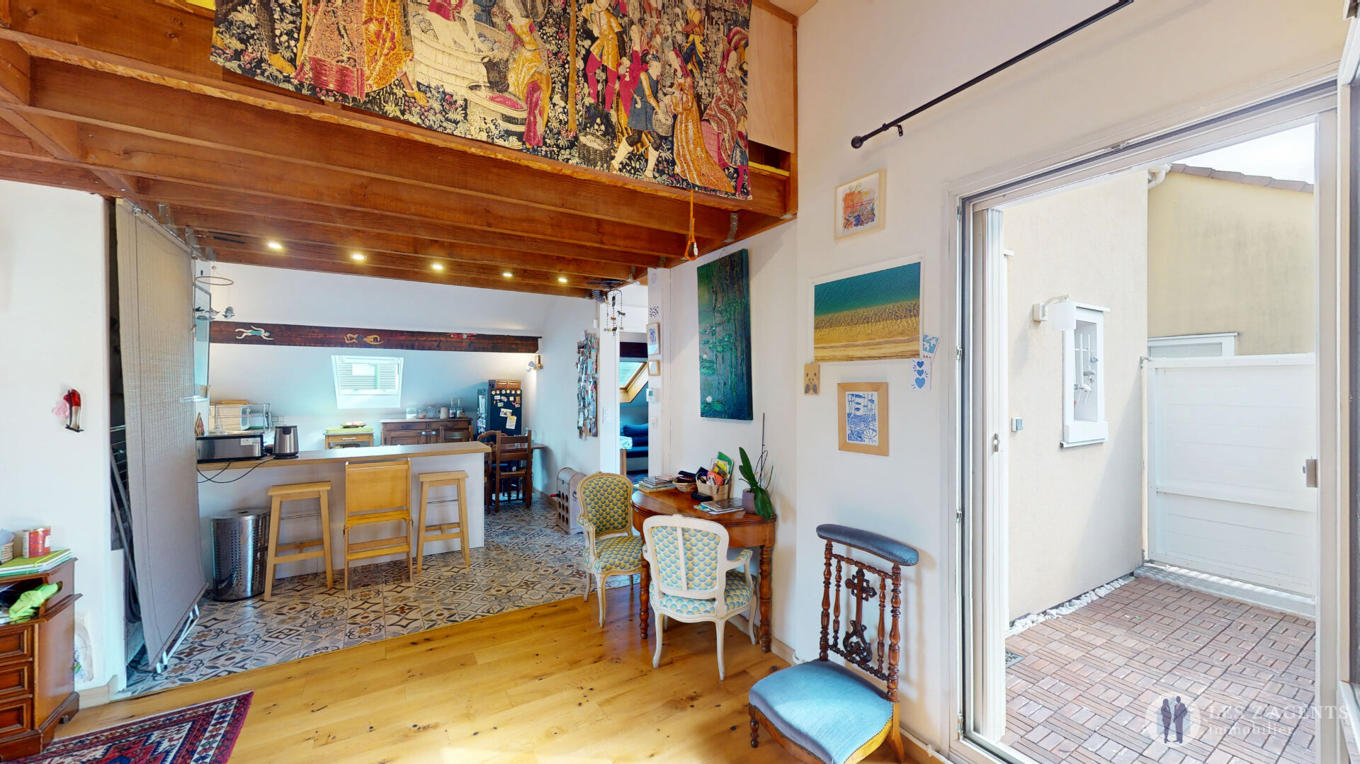 Photo T3 duplex rénové de 56m2 avec terrasse image 3/6