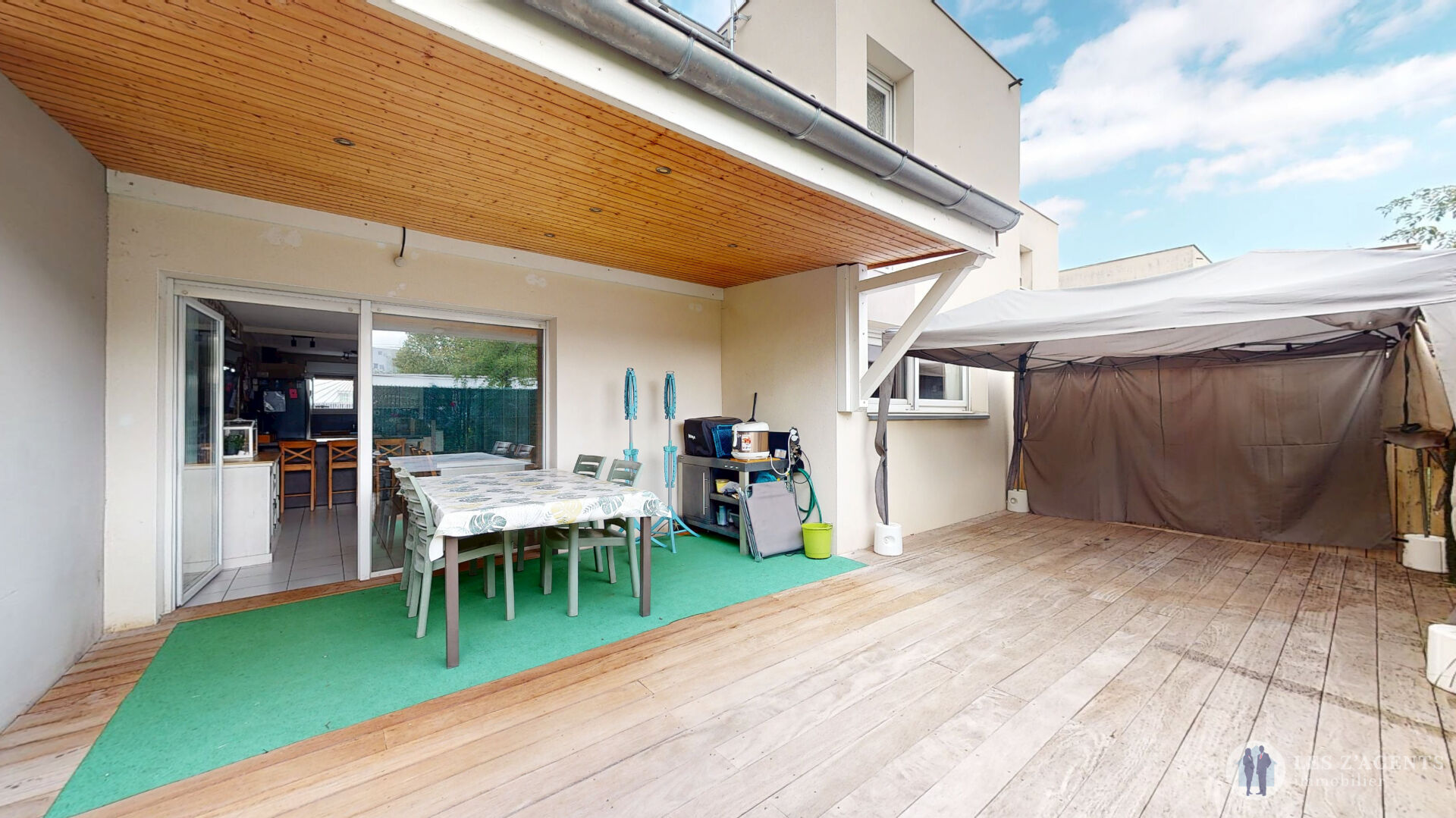 Maison de 2010 avec jardin et garage