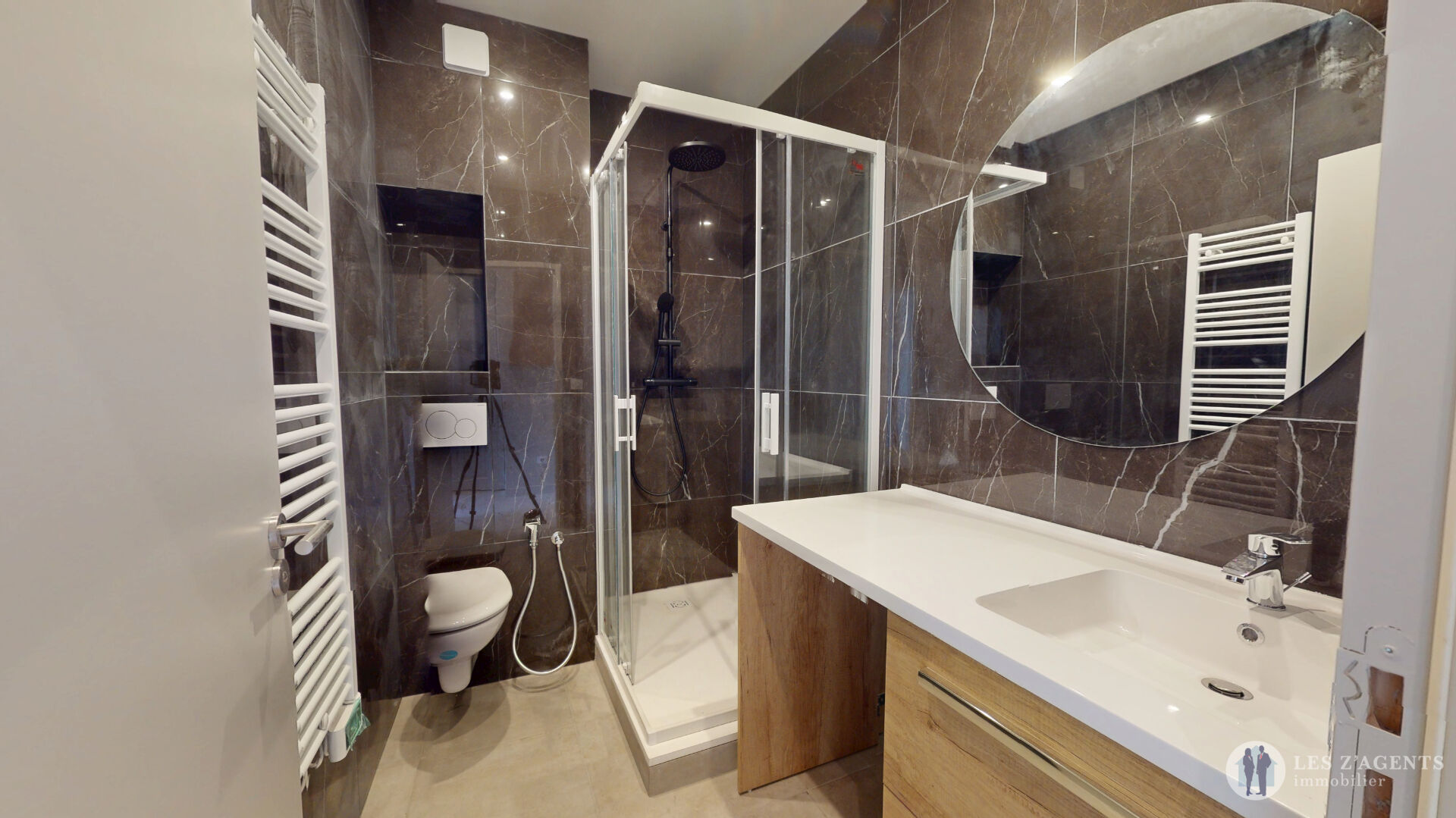 Photo Appartement 2 pièces, refait à neuf, moderne et sans vis à vis image 4/6