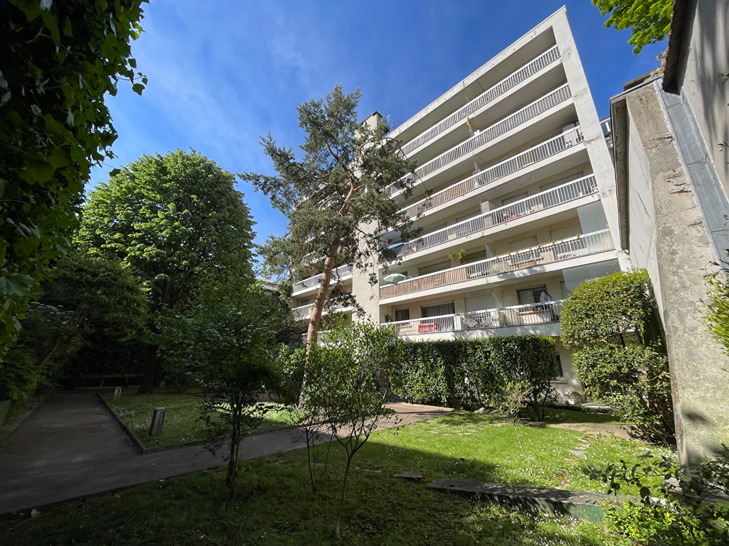 Agence immobilière de L'immobilier Cles en mains Saint mande