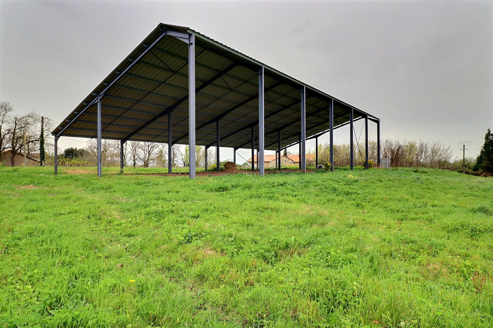 Agence immobilière de L'INTERMEDIAIRE Paris