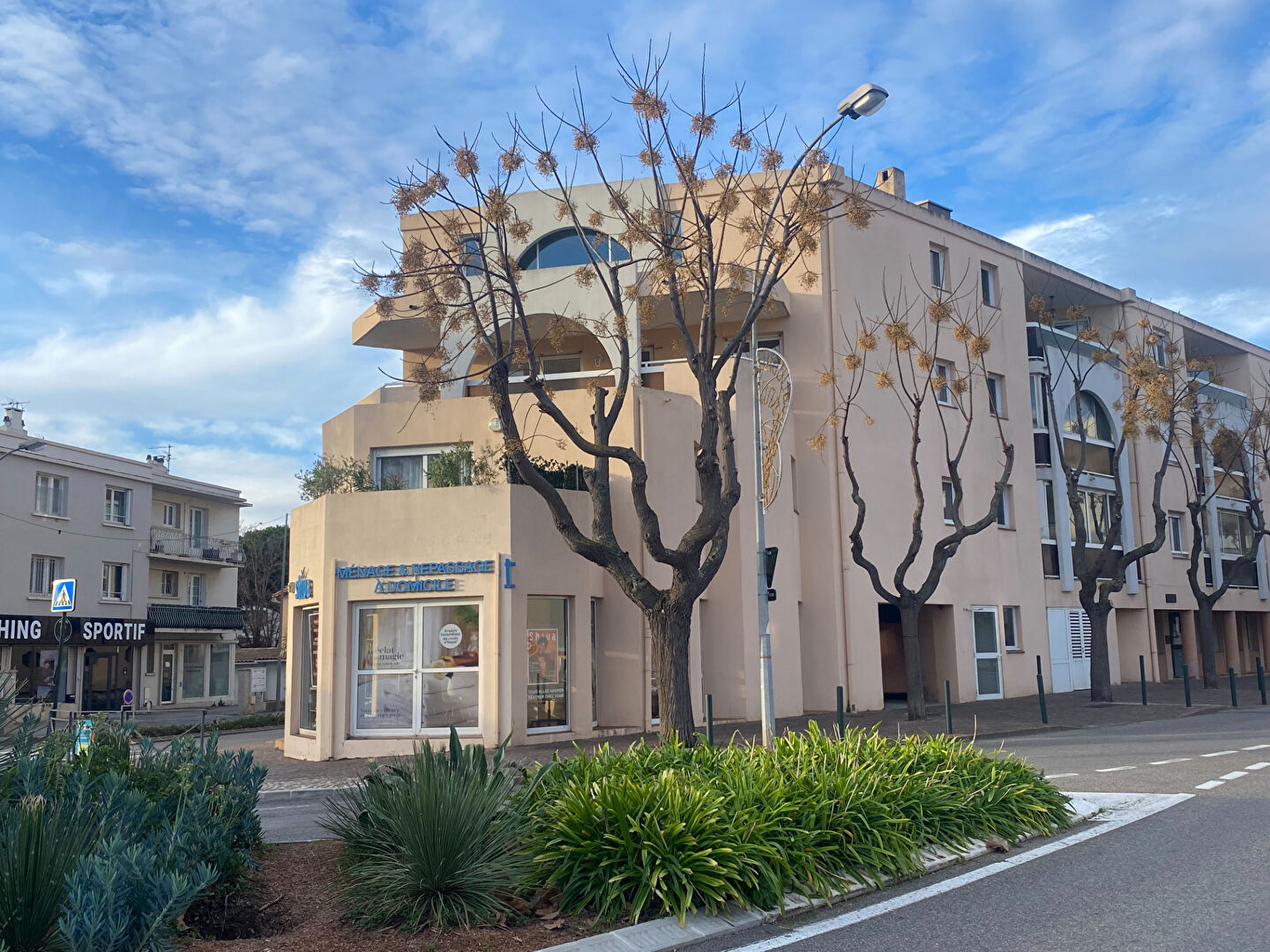 Photo SANARY CENTRE 70 M² ENV. TERRASSES image 2/6