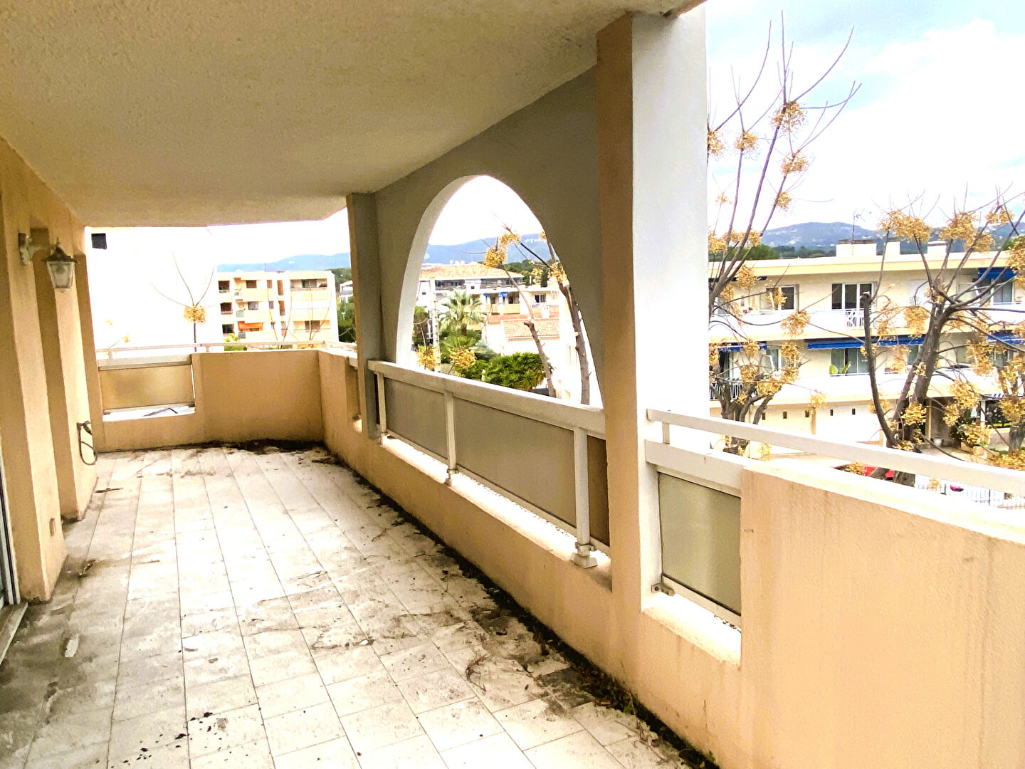Photo SANARY CENTRE 70 M² ENV. TERRASSES image 3/6