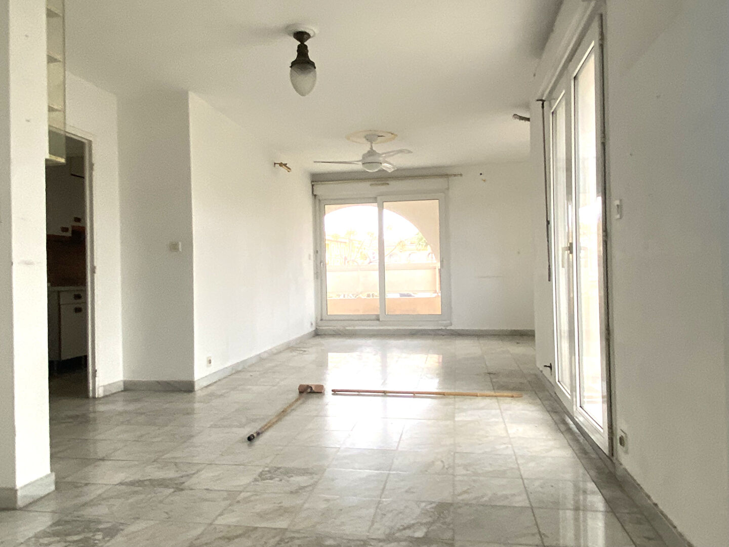 Photo SANARY CENTRE 70 M² ENV. TERRASSES image 6/6