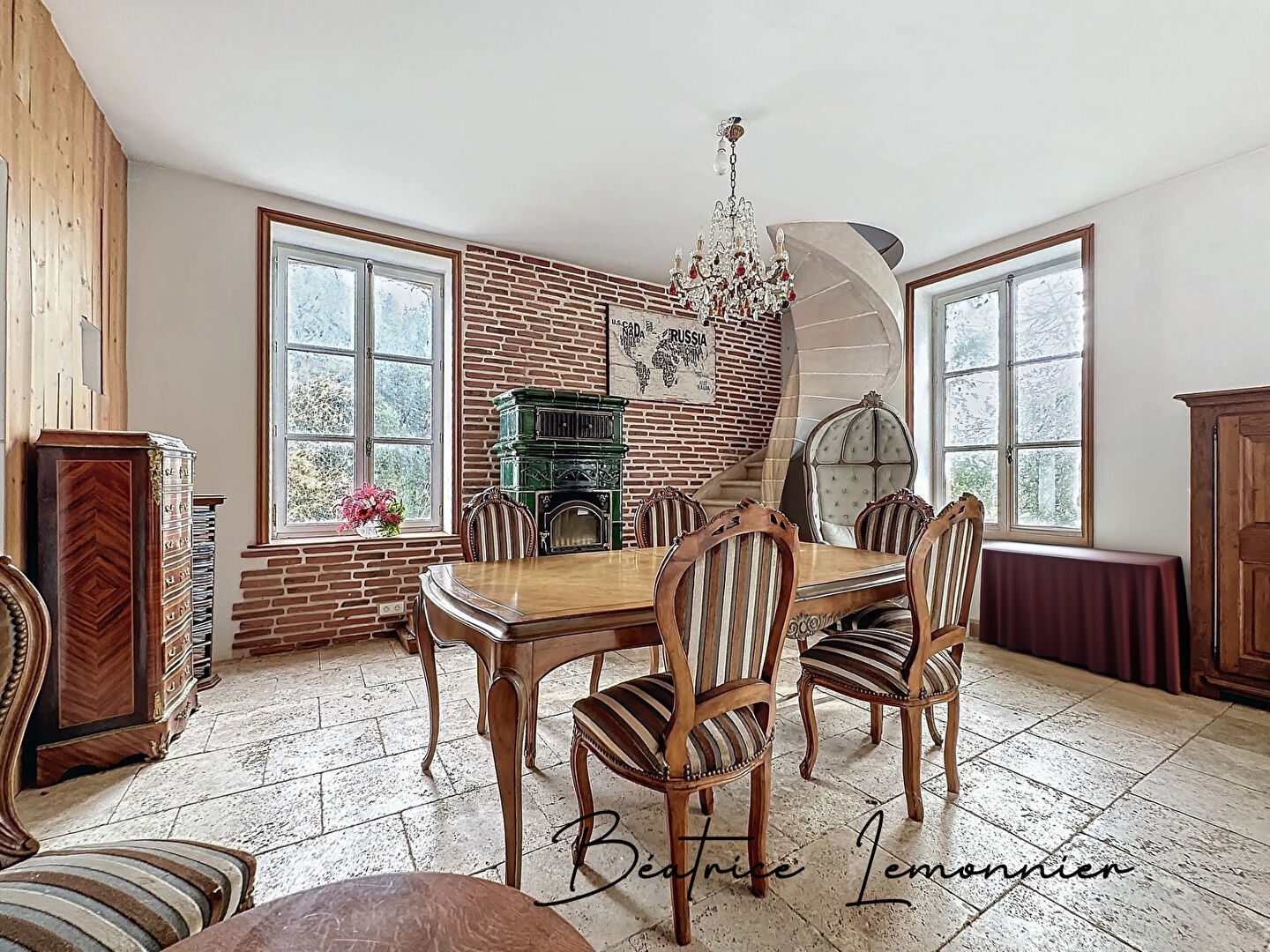 Photo Jolie propriété, Escrennes 6 pièce(s) 166,33 m2 image 2/6