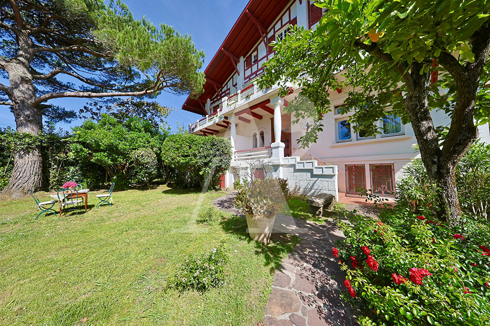 Photo Sous-compromis- Architecture Art déco et son jardin - 1925 - H. BARRÈS image 2/6