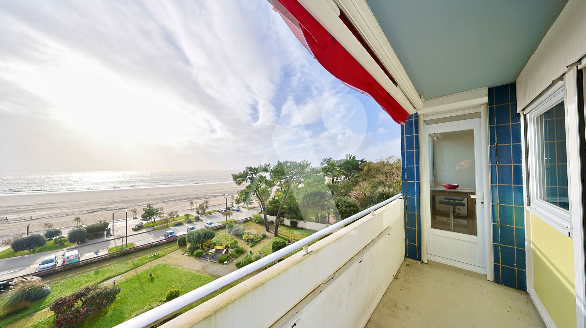 ARCHITECTURE MODERNISTE - 1970 - NC