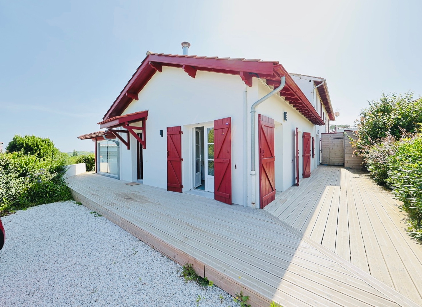 Architecture bord de mer - Vue océan - 2024