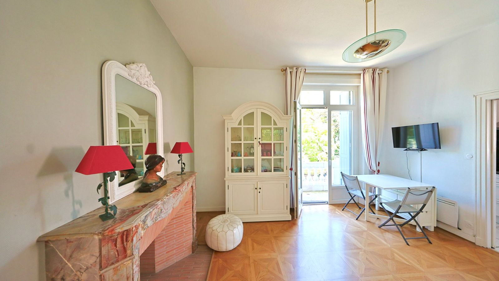 Architecture neo-classique - XIXème - Centre ville avec parking