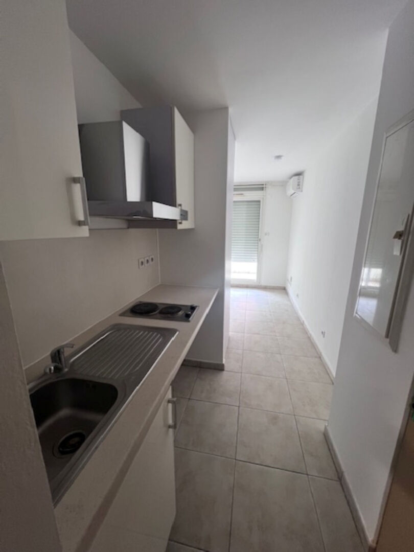 Appartement Saint Denis 1 pièce(s) 19.60 m2