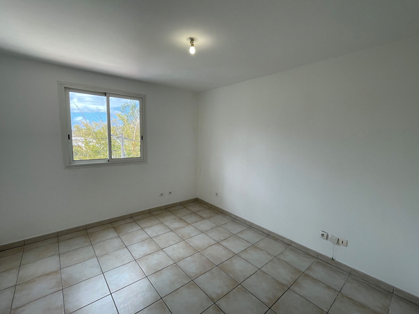 Photo Appartement  T2 LE TAMPON image 3/4