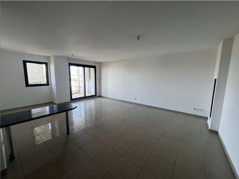 Photo Appartement T3 à Saint-André - Résidence LES AROMES image 3/6