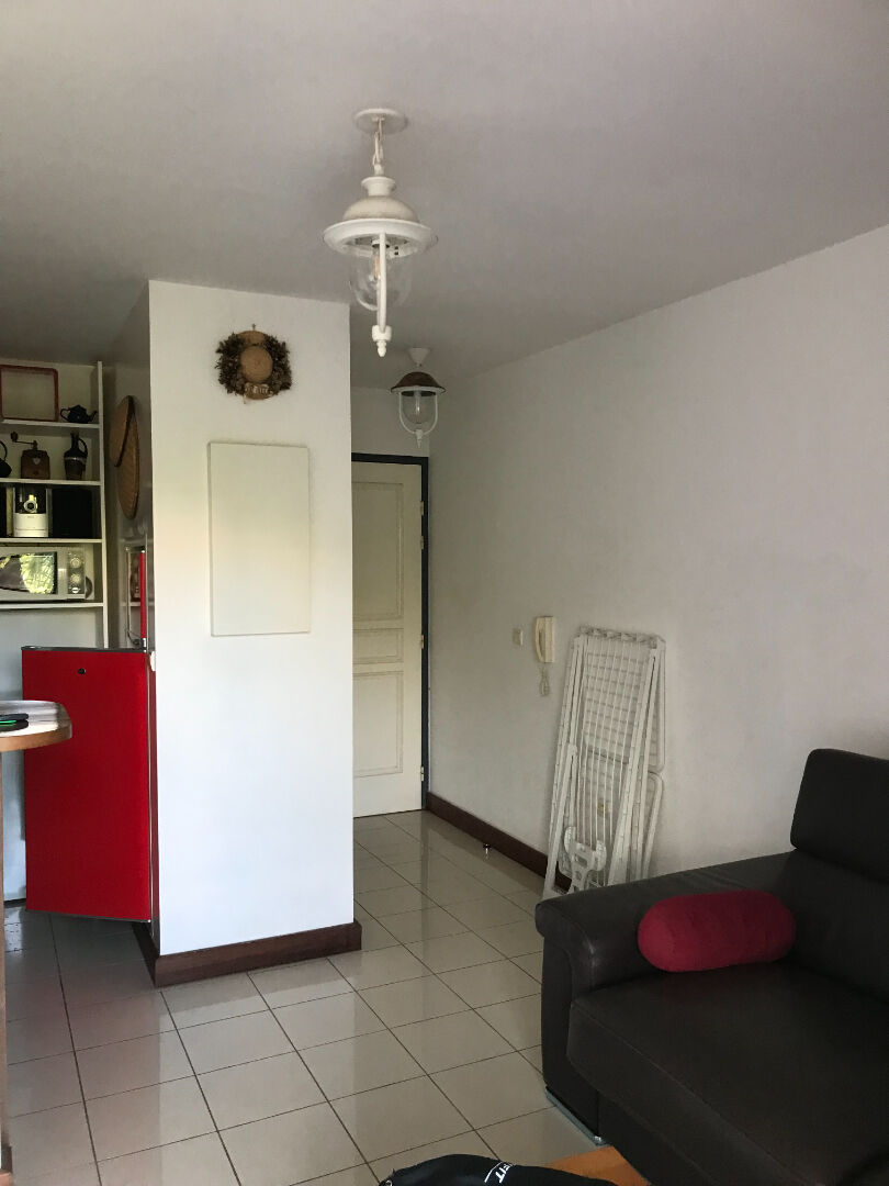 Photo À louer à Saint-Denis, Camélias : appartement T1 bis meublé  - Résidence ALTEA image 5/6