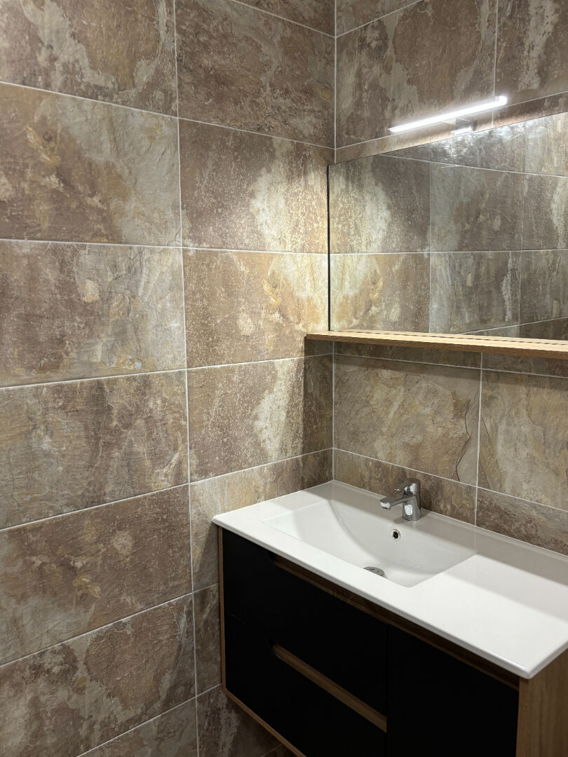 Photo A louer charmant T2 sur Bois de Nèfles Ste Clotilde image 5/6