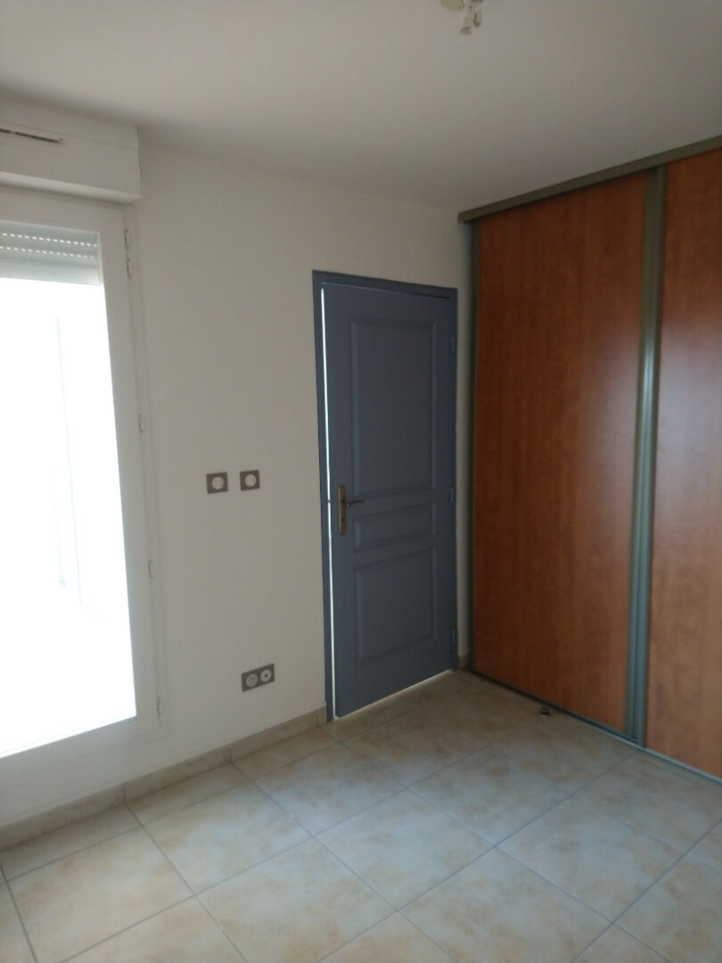 Photo A louer - T3 sur Saint-Benoît image 5/5