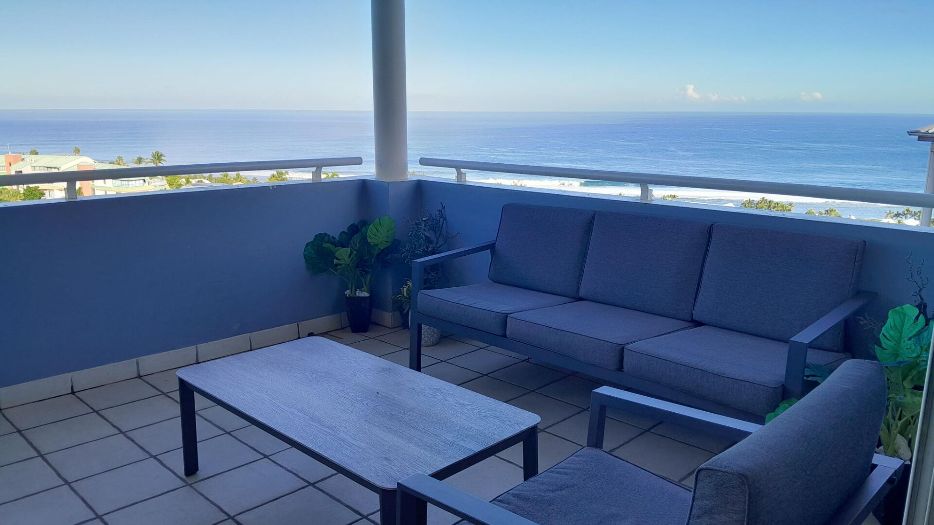 Photo Saint Gilles les Bains - Bel appartement T4/T5 meublé - Vue Océan image 3/6