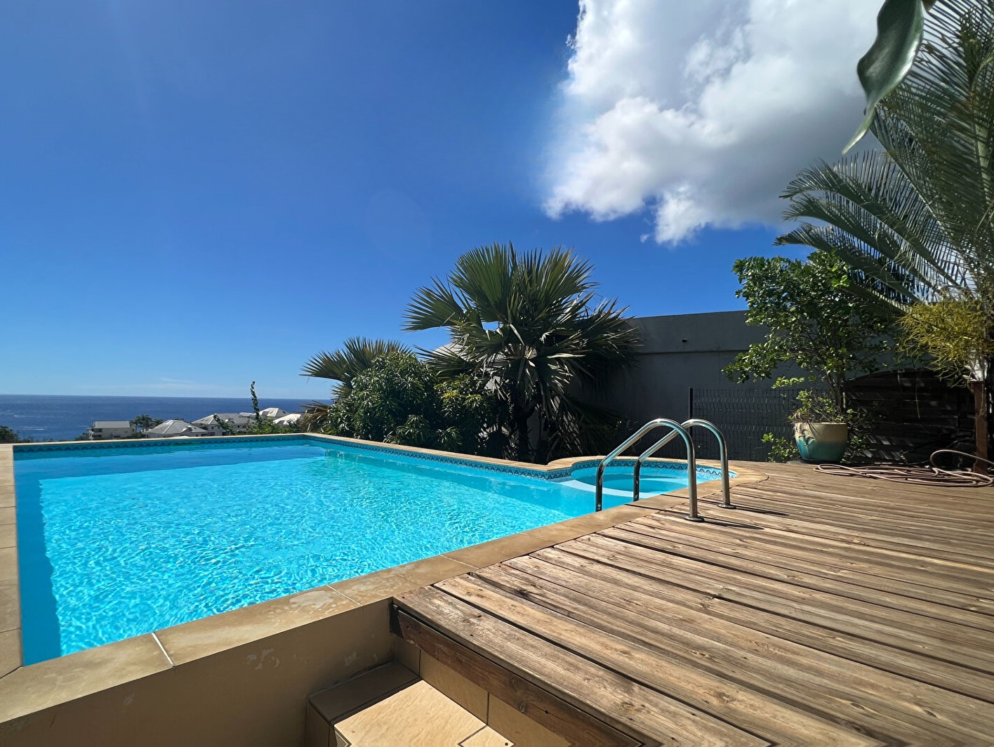 Agence immobilière de LOGER - IMMEUBLE HORIZON Sainte clotilde