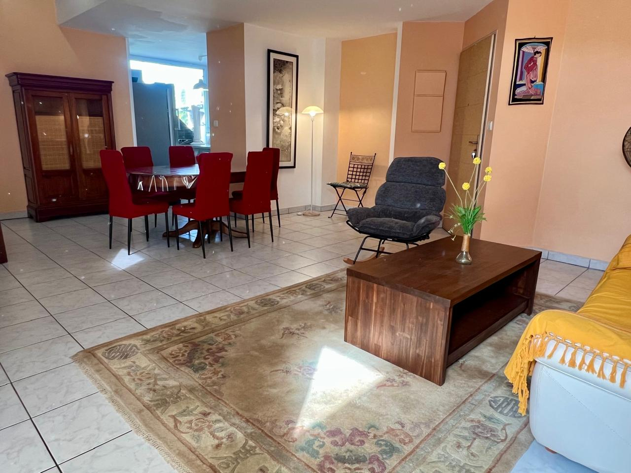 Photo ETANG SALÉ LES HAUTS - T3 meublé image 3/6