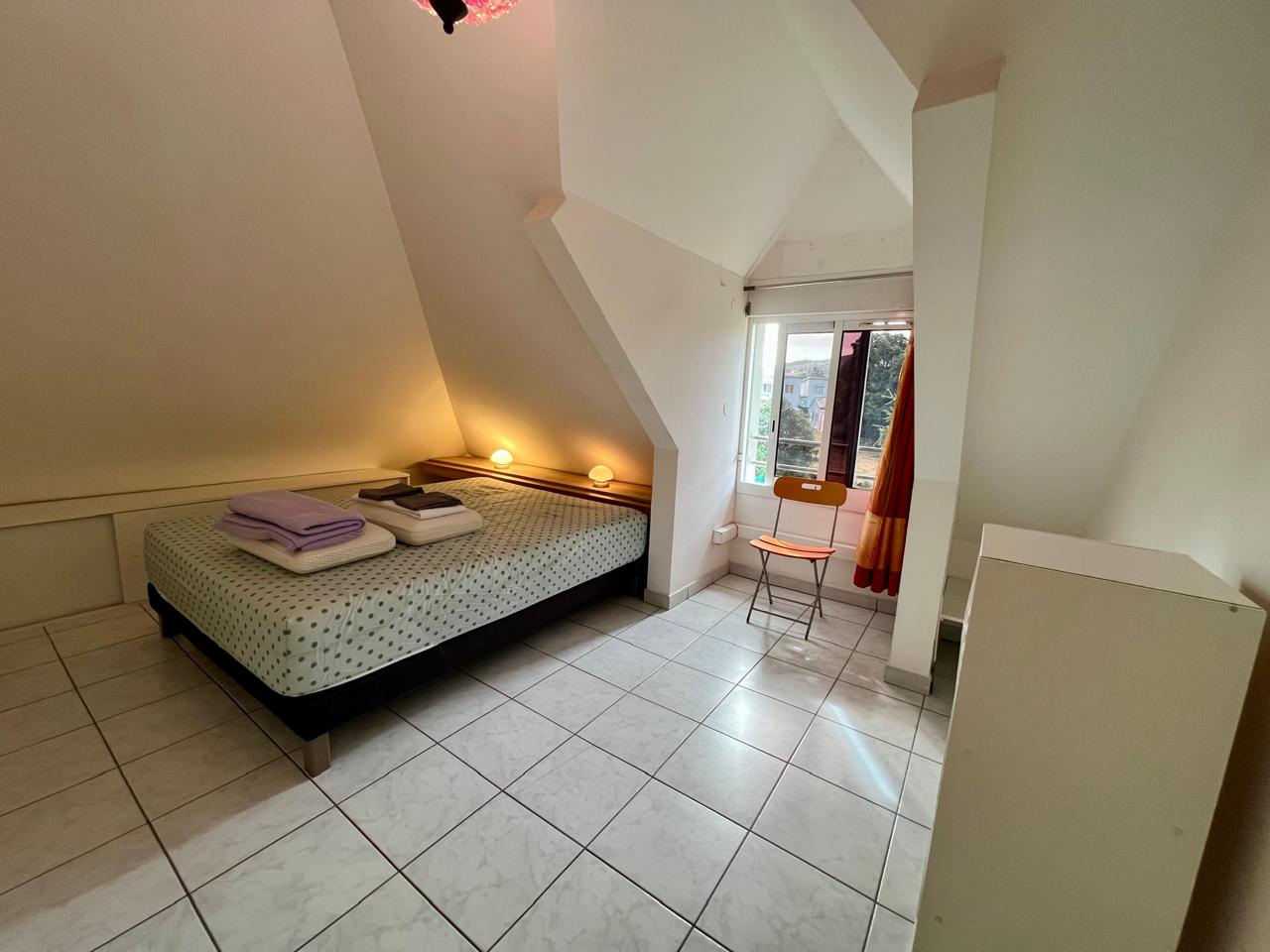 Photo ETANG SALÉ LES HAUTS - T3 meublé image 6/6