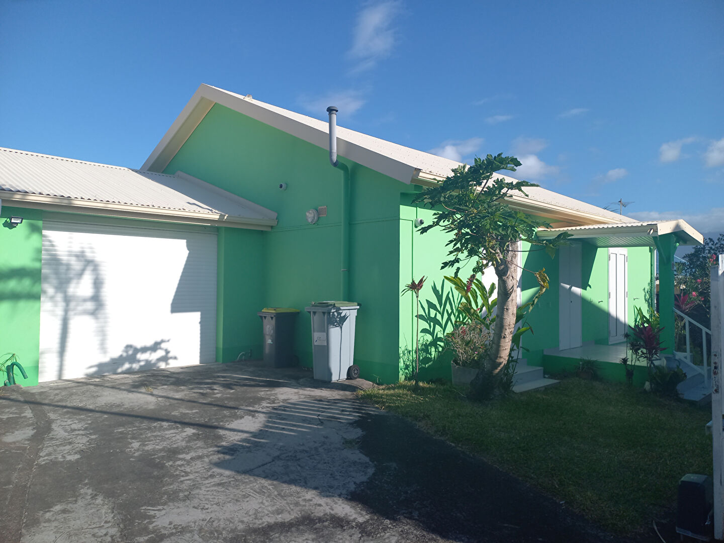 Maison T4 meublée avec piscine à louer à Bras-Panon