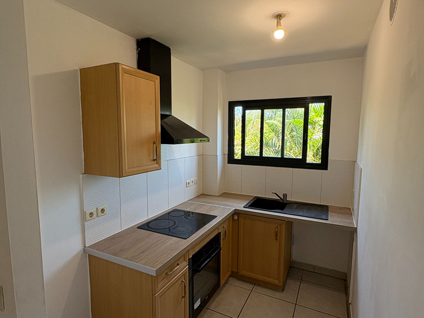 Photo Appartement La Possession 2 pièce(s) 44.62 m2 image 2/4