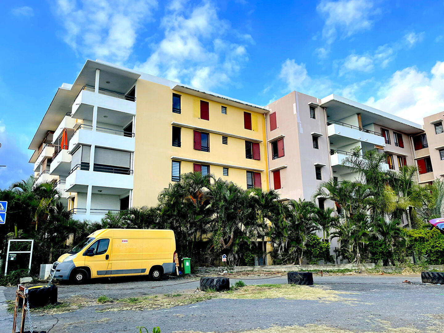 Agence immobilière de LOGER - IMMEUBLE HORIZON Sainte clotilde