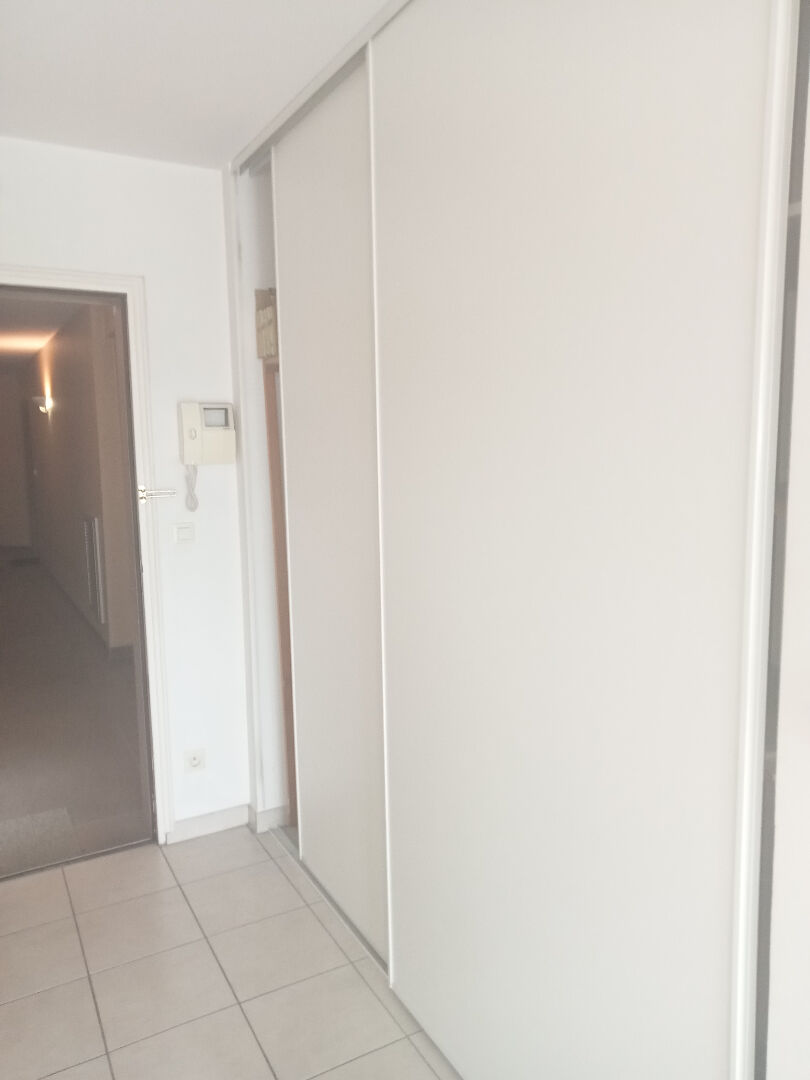 Photo APPARTEMENT T2 RUE DE LA PATOUILLERIE NANTES image 5/6