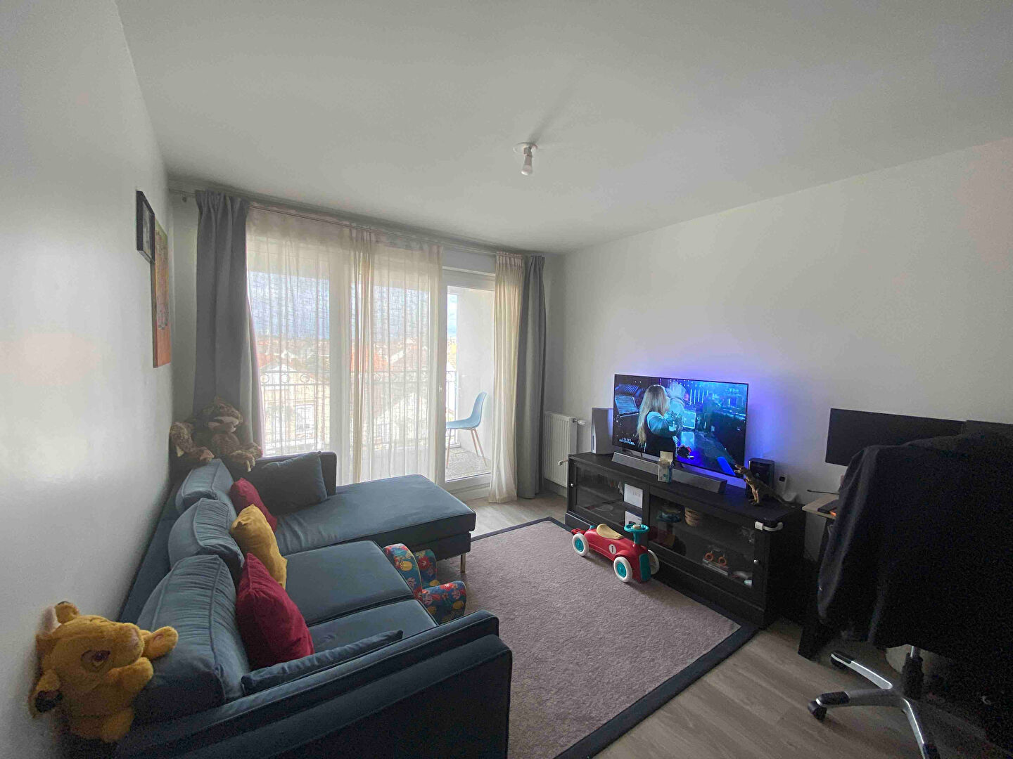 Photo DEUX PIECES BALCON PARKING image 3/6