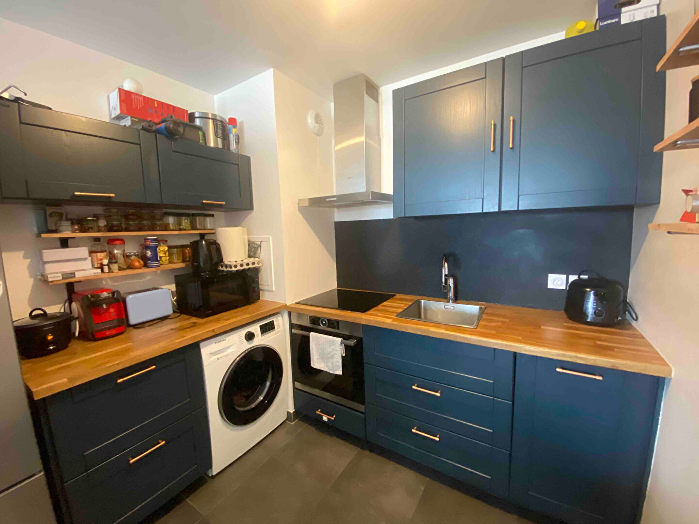 Photo DEUX PIECES BALCON PARKING image 4/6