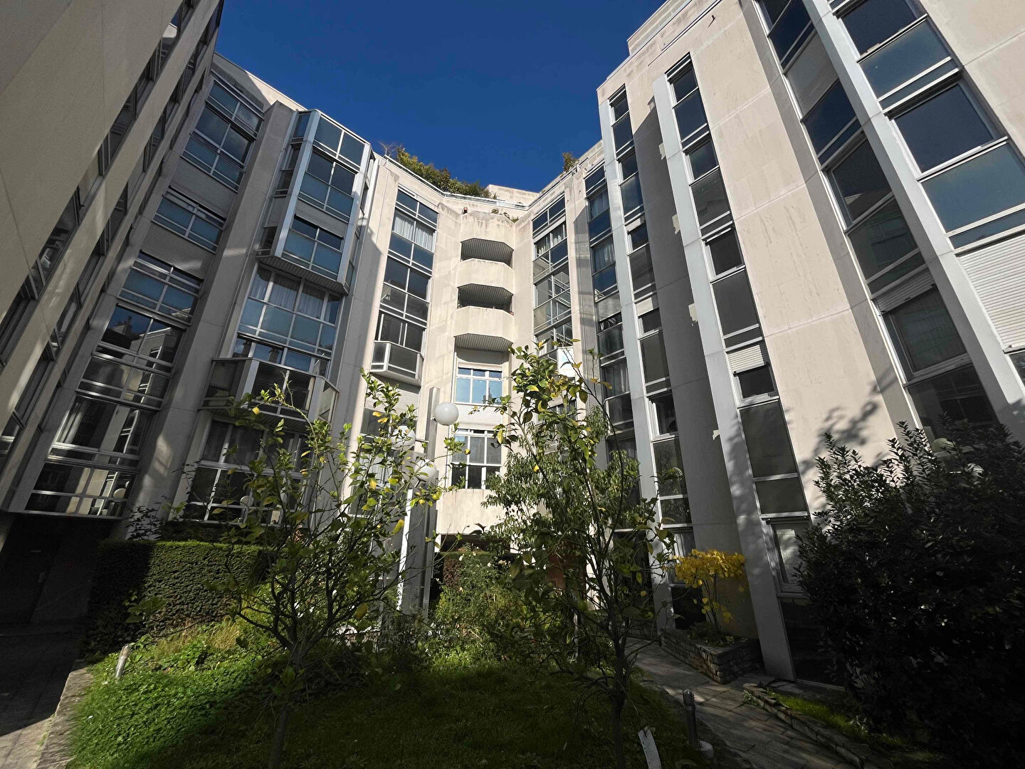 Agence immobilière de LOISELET,  DAIGREMONT PATRIMOINE Neuilly sur seine