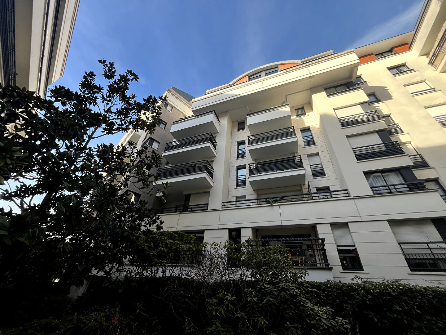 Agence immobilière de LOISELET,  DAIGREMONT PATRIMOINE Neuilly sur seine
