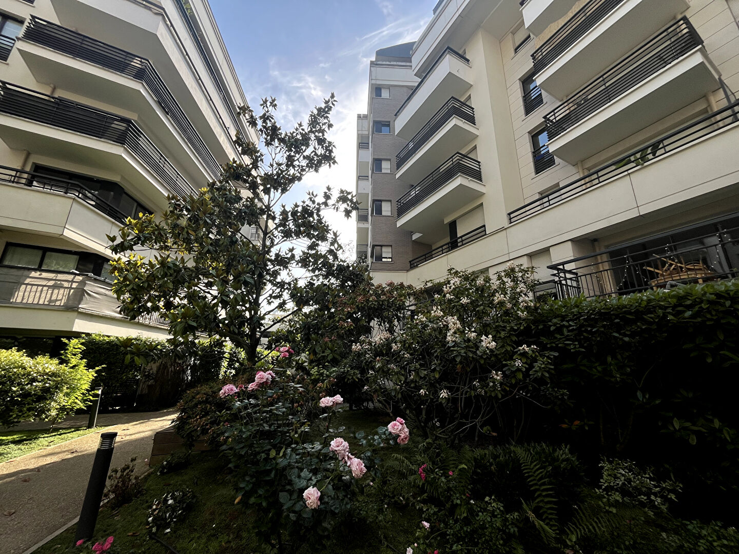 Agence immobilière de LOISELET,  DAIGREMONT PATRIMOINE Neuilly sur seine