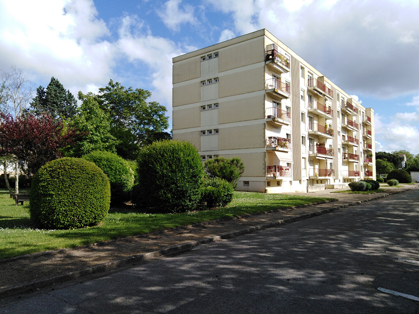 Agence immobilière de AGENCE DE BORDEAUX Merignac - LOISELET ET DAIGREMONT