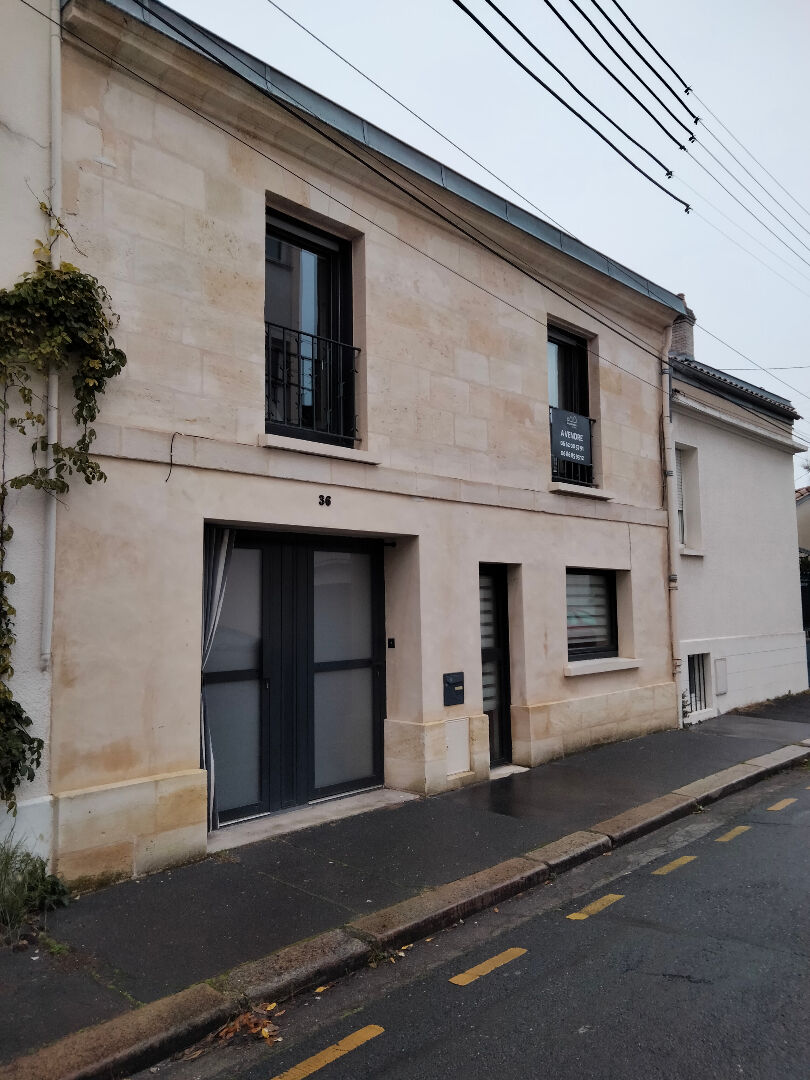 Belle maison T7 + T2 ou cabinet indépendant profession libérale