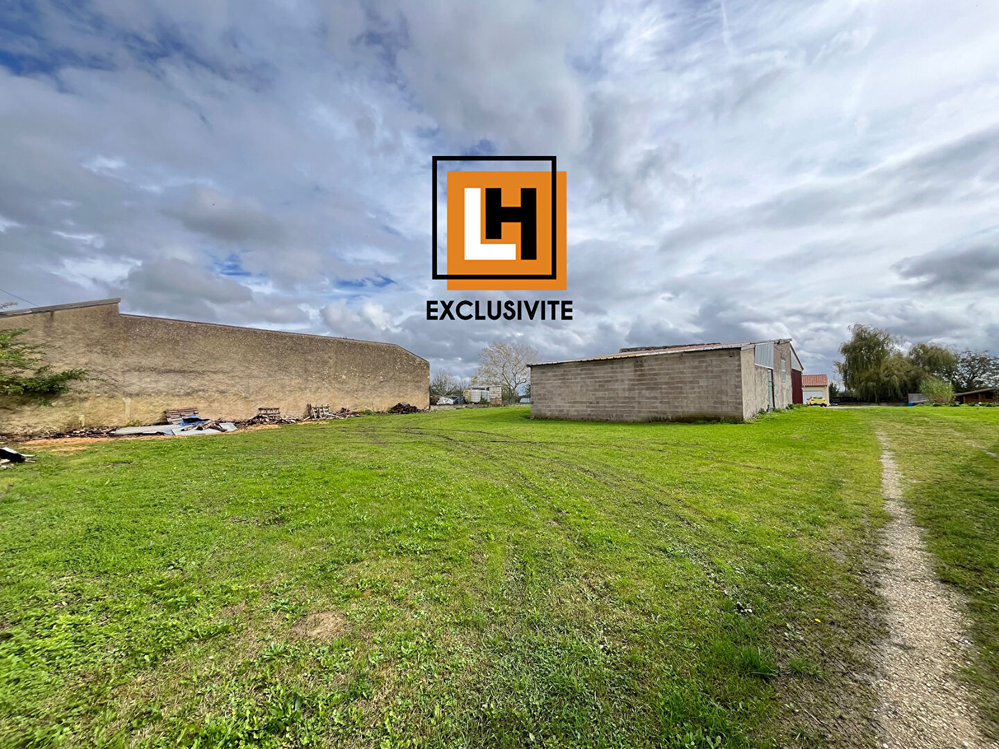 Grande Parcelle Constructible de 1600 m2