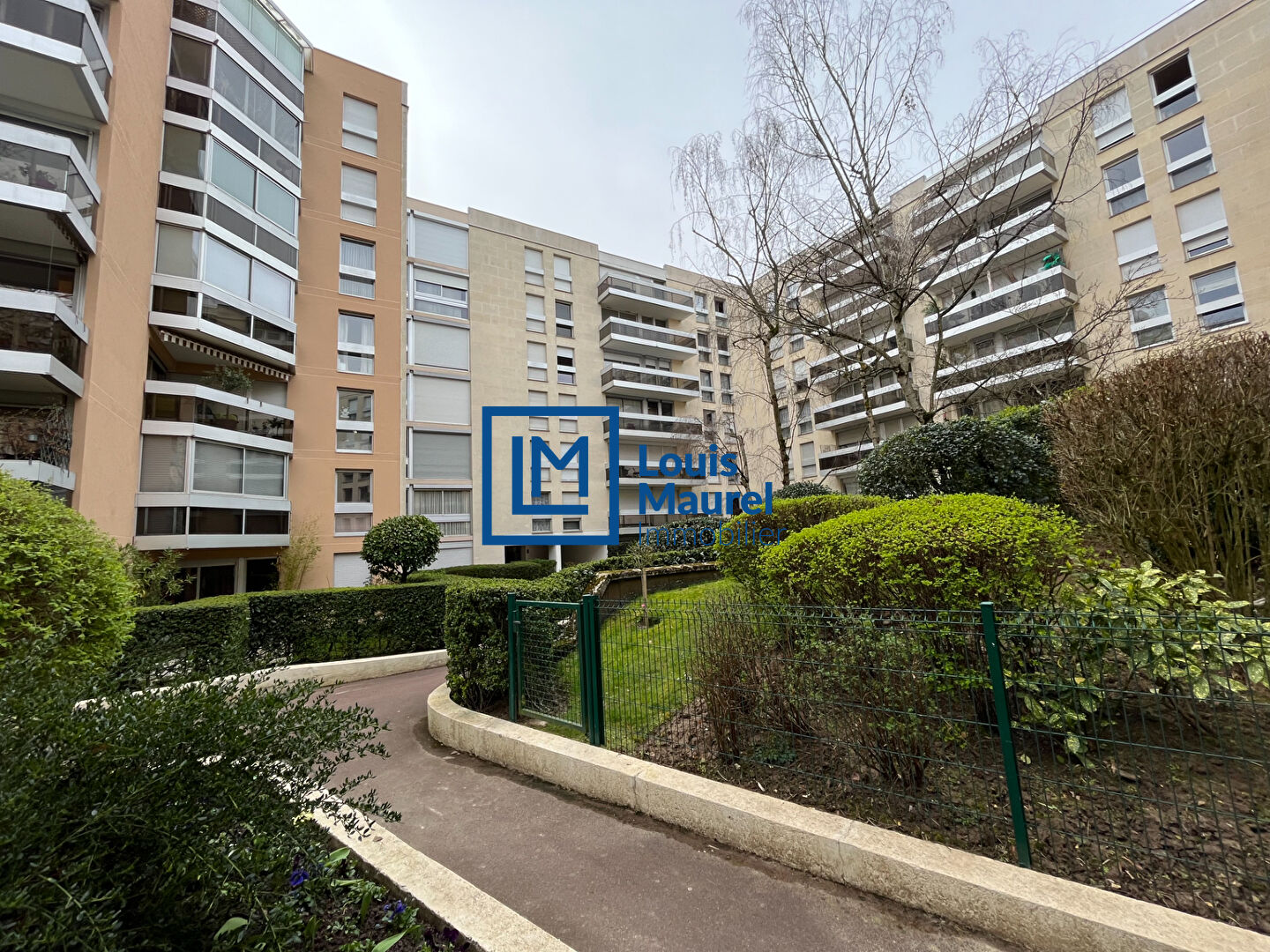 Agence immobilière de LOUIS MAUREL IMMOBILIER Le vesinet - LOUIS MAUREL IMMOBILIER