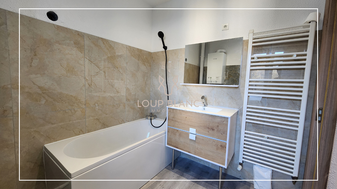 Photo Immeuble de 3 appartements rénovés image 4/4